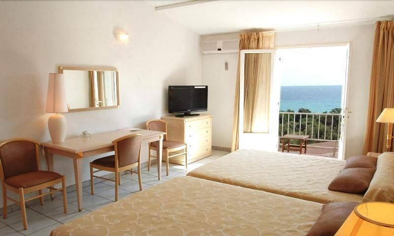 Hotel Residence San Pieru Tarcu 外观 照片