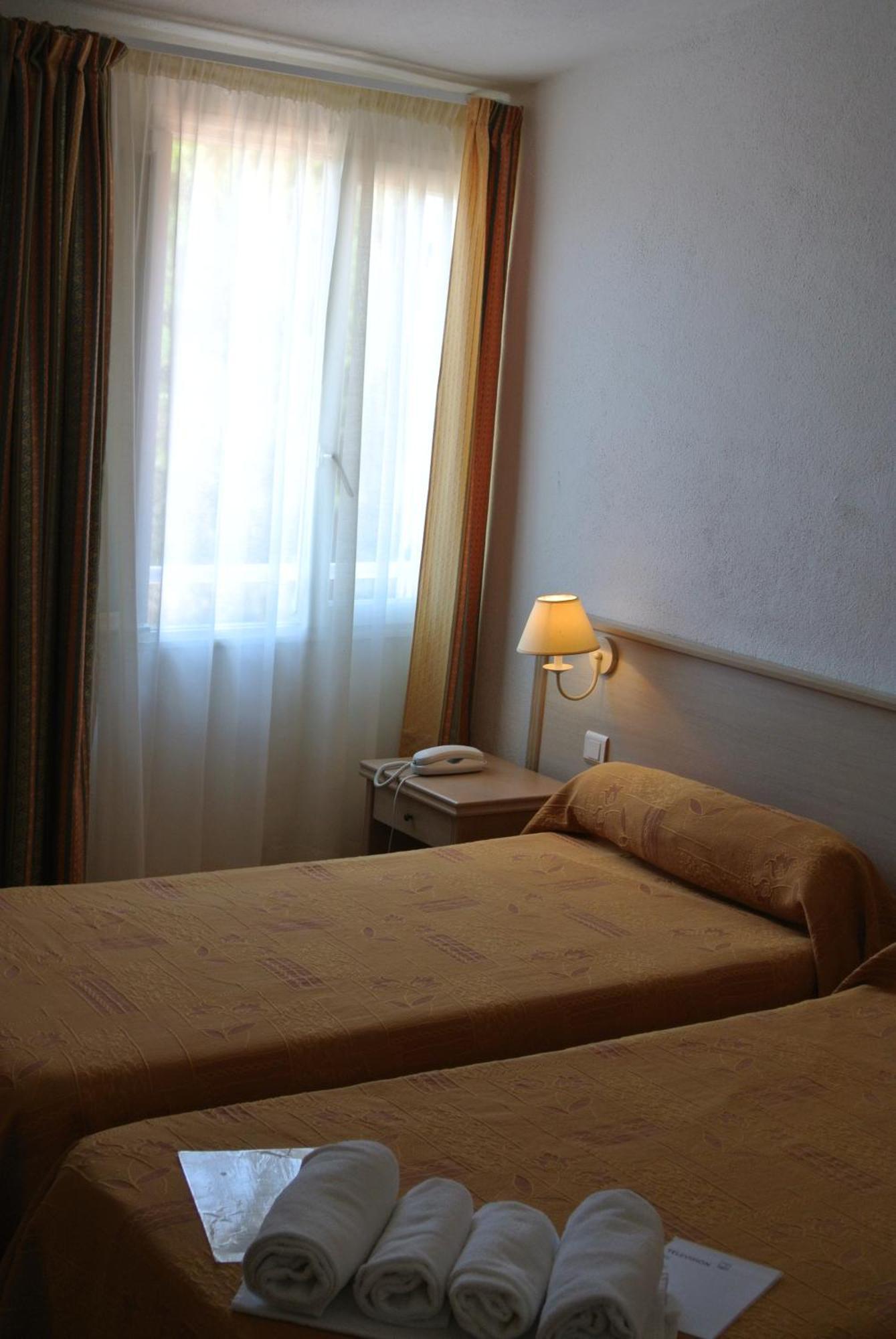 Hotel Residence San Pieru Tarcu 外观 照片