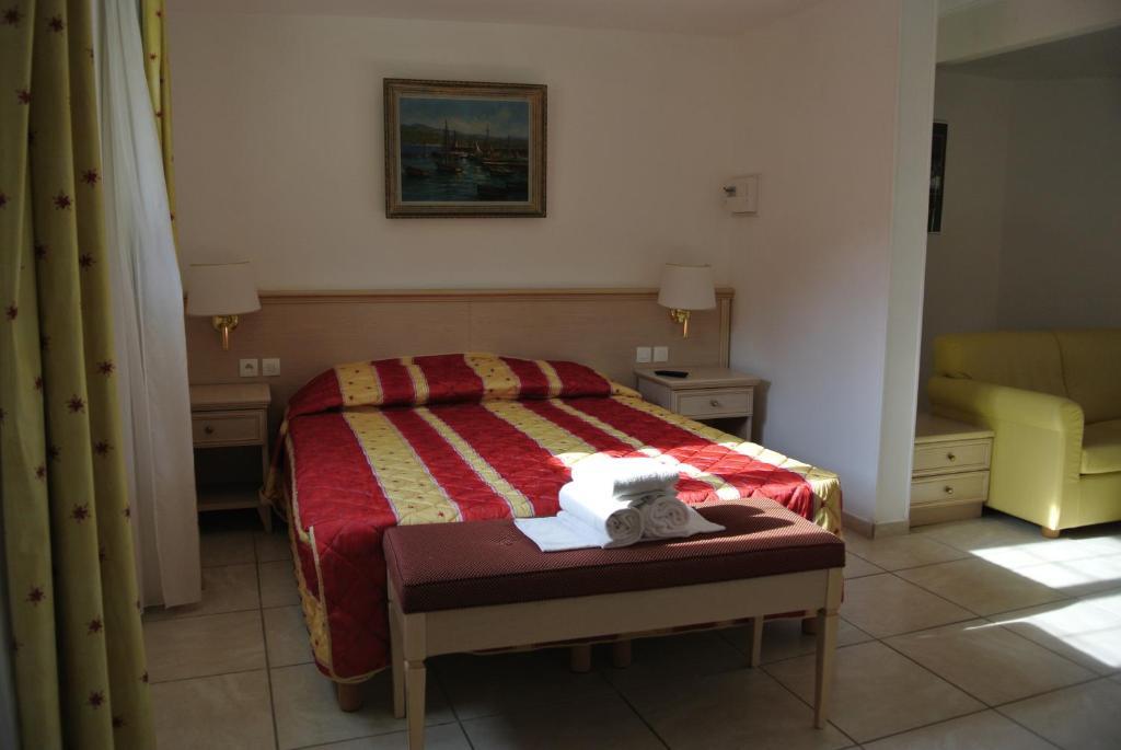 Hotel Residence San Pieru Tarcu 客房 照片