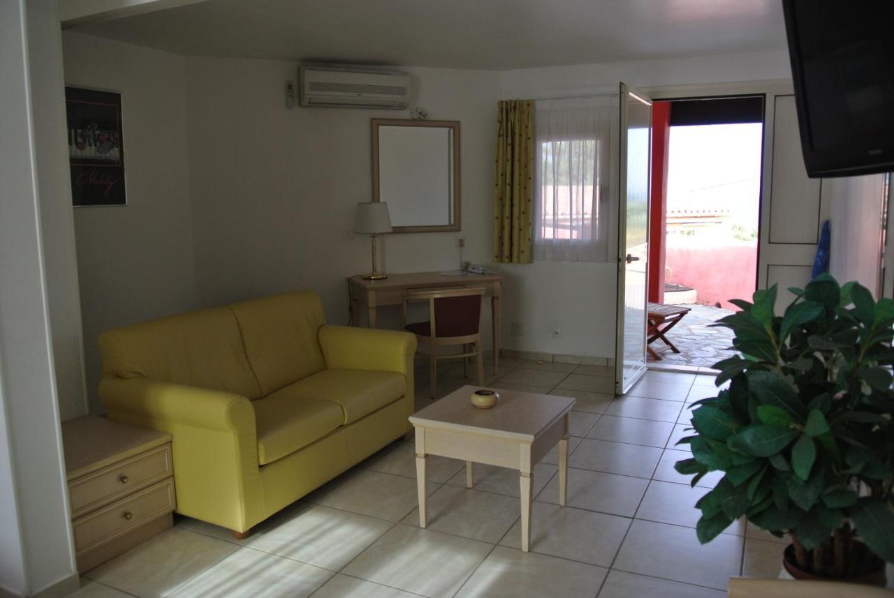 Hotel Residence San Pieru Tarcu 外观 照片